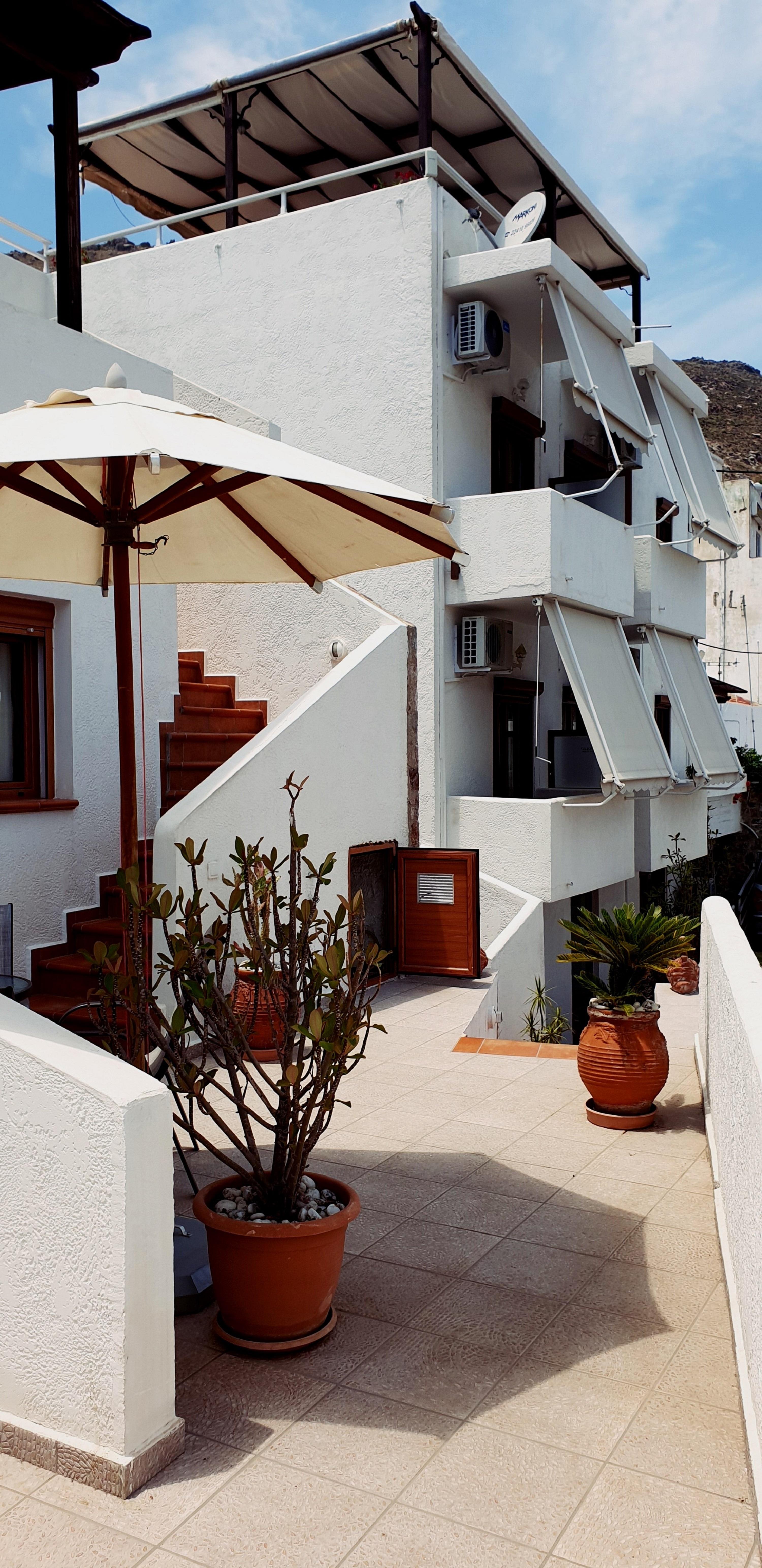 Apollo Studios Livadia  المظهر الخارجي الصورة